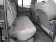 2006 Nissan Frontier SE с VIN 1N6AD07W06C477227, выставлен на аукционе Copart как лот 58379345 с пробегом 130 923 миль миль и Чистый • Clean title. История ставок и продаж доступна на DreamBid. Изображение 10.