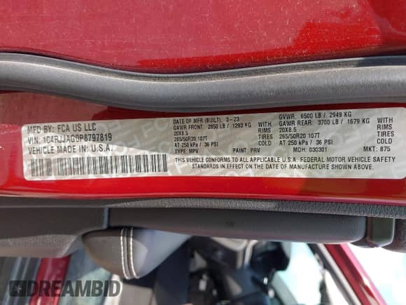 2023 Jeep Grand Cherokee Laredo z VIN 1C4RJJAG0P8797819, wystawiony jako IAAI lot #43174168 z przebiegiem 26 971 mil mil oraz . Historia ofert i sprzedaży dostępna na DreamBid. Obrazek 9.