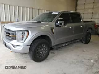 2022 Ford F-150 XL с VIN 1FTEW1E8XNFA48134, выставлен на аукционе Copart как лот 53202255 с пробегом 46 705 миль миль и Чистый • Clean title. История ставок и продаж доступна на DreamBid. Изображение 1.