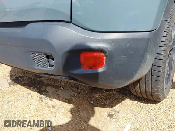 2017 Jeep Renegade Latitude z VIN ZACCJABB4HPG16935, wystawiony jako IAAI lot #41843666 z przebiegiem 37 835 mil mil oraz . Historia ofert i sprzedaży dostępna na DreamBid. Obrazek 19.