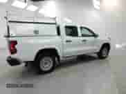 2024 Chevrolet Colorado 2WD Work Truck с VIN 1GCPSBEK3R1105525, выставлен на аукционе Copart как лот 86320905 с пробегом 30 110 миль миль и Списание • Salvage title. История ставок и продаж доступна на DreamBid. Изображение 3.