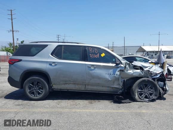 2023 Chevrolet Traverse LT Cloth с VIN 1GNERGKW8PJ166414, выставлен на аукционе IAAI как лот 42527621 с пробегом 27 470 миль миль и . История ставок и продаж доступна на DreamBid. Изображение 14.
