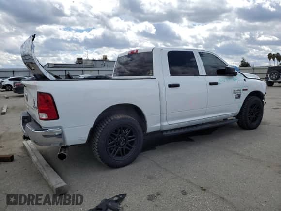 2019 Ram 1500 Tradesman z VIN 1C6RR7KM9KS725388, wystawiony jako Copart lot #51335185 z przebiegiem 39 924 mil mil oraz Szkoda całkowita • Salvage title. Historia ofert i sprzedaży dostępna na DreamBid. Obrazek 3.