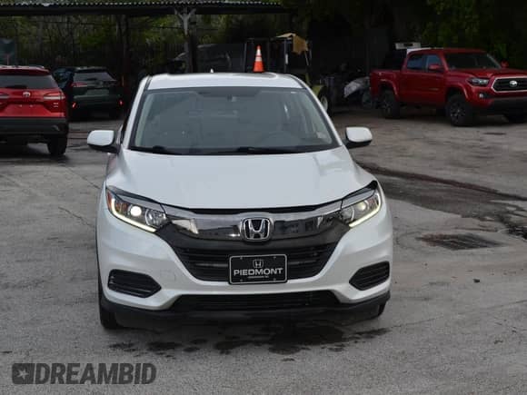 2022 Honda HR-V LX с VIN 3CZRU5H38NM721821, выставлен на аукционе Copart как лот 90275485 с пробегом 72 271 миль миль и Списание • Salvage title. История ставок и продаж доступна на DreamBid. Изображение 2.