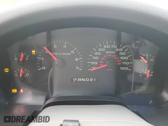 2007 Ford F-150 XLT с VIN 1FTRW02W17KB21352, выставлен на аукционе Copart как лот 83563024 с пробегом 234 173 миль миль и Списание • Salvage title. История ставок и продаж доступна на DreamBid. Изображение 9.