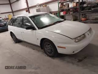 1999 Saturn SW с VIN 1G8ZK8277XZ175551, выставлен на аукционе IAAI как лот 41530444 с пробегом 177 938 миль миль и . История ставок и продаж доступна на DreamBid. Изображение 1.