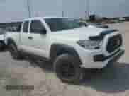 2020 Toyota Tacoma SR с VIN 5TFSX5EN1LX071757, выставлен на аукционе Copart как лот 59334675 с пробегом 63 971 миль миль и Списание • Salvage title. История ставок и продаж доступна на DreamBid. Изображение 4.