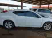 2013 Dodge Avenger SE z VIN 1C3CDZAB7DN535555, wystawiony jako IAAI lot #43055940 z przebiegiem Nie podano mil oraz . Historia ofert i sprzedaży dostępna na DreamBid. Obrazek 14.