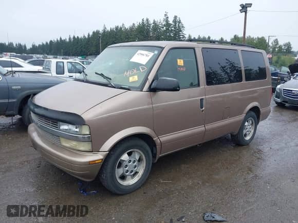 2003 Chevrolet Astro с VIN 1GNDM19X53B125104, выставлен на аукционе IAAI как лот 42906781 с пробегом 113 606 миль миль и . История ставок и продаж доступна на DreamBid. Изображение 2.