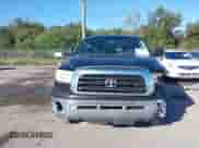 2008 Toyota Tundra z VIN 5TBRT54148S459113, wystawiony jako IAAI lot #43473949 z przebiegiem 145 326 mil mil oraz . Historia ofert i sprzedaży dostępna na DreamBid. Obrazek 12.