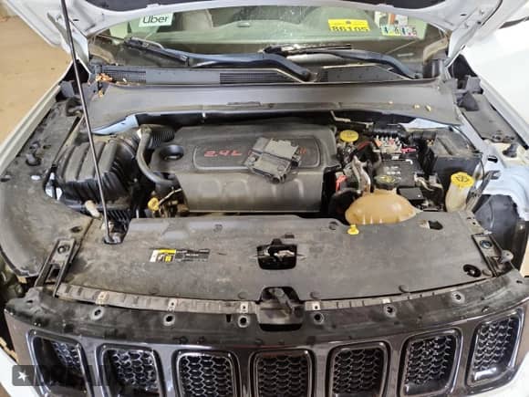 2018 Jeep Compass Latitude with VIN 3C4NJDBB7JT395873, listed as a Copart auction lot 82109115 with Not provided miles and Salvage title. Bid and sale history available at DreamBid. Image 12.