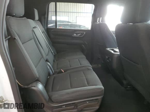 2021 Chevrolet Suburban LS с VIN 1GNSKBKDXMR303892, выставлен на аукционе Copart как лот 60840085 с пробегом 385 639 миль миль и Чистый • Clean title. История ставок и продаж доступна на DreamBid. Изображение 11.