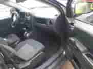 2010 Jeep Compass Sport z VIN 1J4NT1FB9AD677161, wystawiony jako IAAI lot #42686377 z przebiegiem 177 564 mil mil oraz . Historia ofert i sprzedaży dostępna na DreamBid. Obrazek 5.