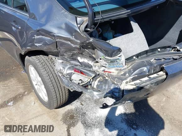 2010 Toyota Camry SE с VIN 4T1BF3EK5AU573873, выставлен на аукционе IAAI как лот 43438571 с пробегом 52 347 миль миль и . История ставок и продаж доступна на DreamBid. Изображение 6.