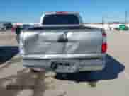 2006 Toyota Tundra SR5 с VIN 5TBET34116S517758, выставлен на аукционе IAAI как лот 43457244 с пробегом 148 011 миль миль и . История ставок и продаж доступна на DreamBid. Изображение 6.