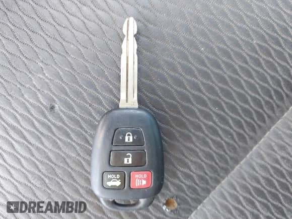 2019 Toyota Corolla L с VIN 5YFBURHE3KP924684, выставлен на аукционе IAAI как лот 42776353 с пробегом 71 974 миль миль и . История ставок и продаж доступна на DreamBid. Изображение 11.