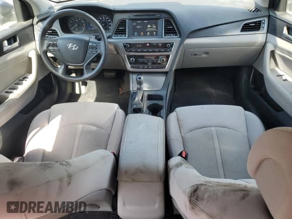 2017 Hyundai Sonata Sport с VIN 5NPE34AF1HH509584, выставлен на аукционе Copart как лот 67653854 с пробегом 87 648 миль миль и Списание • Salvage title. История ставок и продаж доступна на DreamBid. Изображение 8.