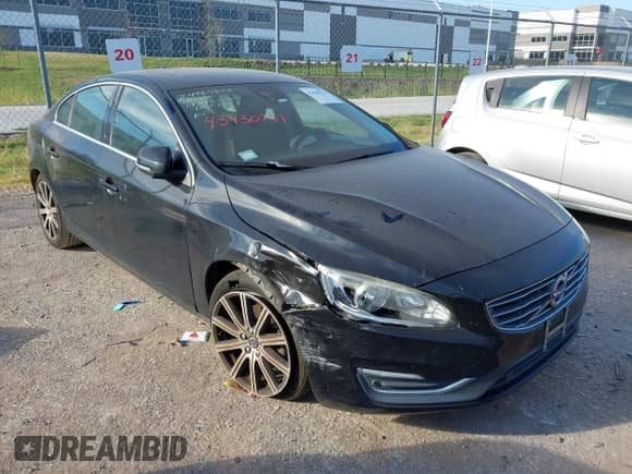 2018 Volvo S60 Inscription с VIN LYV402HK8JB164989, выставлен на аукционе IAAI как лот 43461477 с пробегом 118 560 миль миль и . История ставок и продаж доступна на DreamBid. Изображение 1.