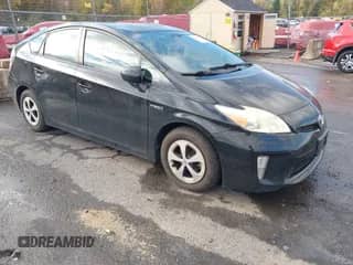 2014 Toyota Prius Four z VIN JTDKN3DU8E1788245, wystawiony jako IAAI lot #43501546 z przebiegiem 212 074 mil mil oraz . Historia ofert i sprzedaży dostępna na DreamBid. Obrazek 1.