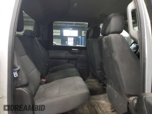 2022 Chevrolet Silverado 2500HD Work Truck z VIN 1GC4YLE72NF288531, wystawiony jako Copart lot #80500695 z przebiegiem 69 300 mil mil oraz Szkoda całkowita • Salvage title. Historia ofert i sprzedaży dostępna na DreamBid. Obrazek 10.