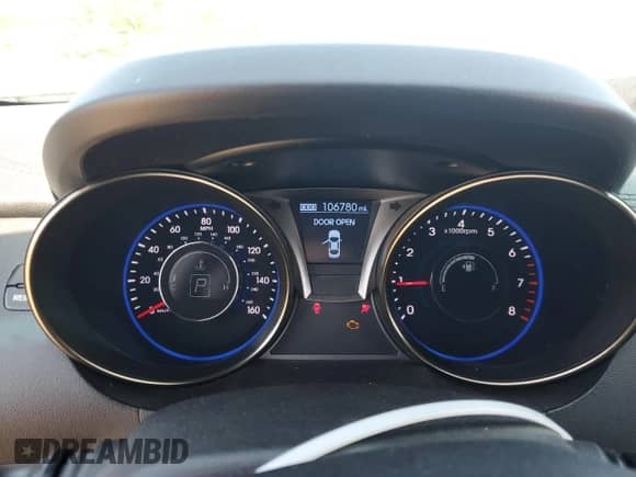 2013 Hyundai Genesis Coupe 2.0T с VIN KMHHT6KD6DU082033, выставлен на аукционе Copart как лот 68739364 с пробегом 106 780 миль миль и Списание • Salvage title. История ставок и продаж доступна на DreamBid. Изображение 9.