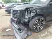 2018 Chevrolet Suburban LT с VIN 1GNSKHKC2JR287452, выставлен на аукционе IAAI как лот 42958653 с пробегом 74 775 миль миль и . История ставок и продаж доступна на DreamBid. Изображение 6.