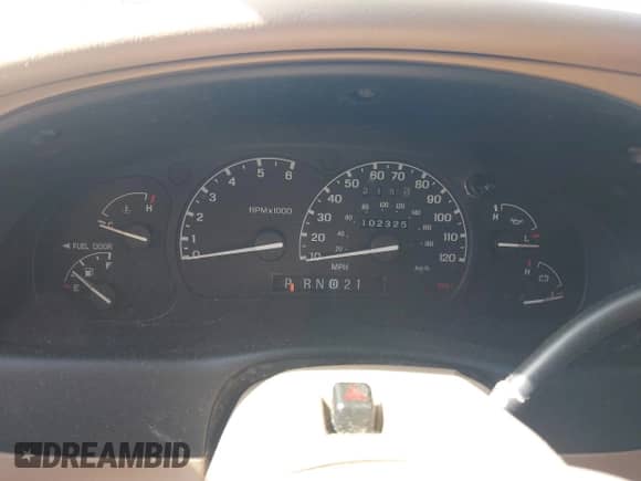 1998 Ford Explorer XLT с VIN 1FMZU35P7WZA90878, выставлен на аукционе IAAI как лот 43259773 с пробегом 102 325 миль миль и . История ставок и продаж доступна на DreamBid. Изображение 7.