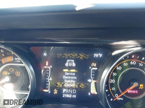 2021 Jeep Wrangler Unlimited Sahara High Altitude with VIN 1C4HJXEM8MW670290, listed as a IAAI auction lot 41547689 with 21,862 mi miles and . Bid and sale history available at DreamBid. Image 7.