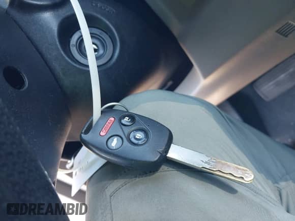 2011 Honda Pilot EX with VIN 5FNYF3H48BB047730, listed as a IAAI auction lot 43017334 with 175,000 mi miles and . Bid and sale history available at DreamBid. Image 11.