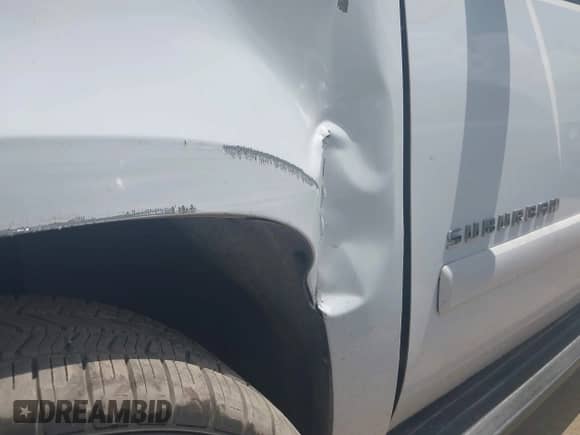 2007 Chevrolet Suburban LTZ z VIN 3GNFC16J47G100560, wystawiony jako IAAI lot #42432799 z przebiegiem 233 595 mil mil oraz . Historia ofert i sprzedaży dostępna na DreamBid. Obrazek 15.