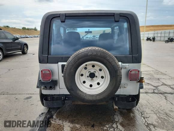 1987 Jeep Wrangler с VIN 2BCCV8111HB537153, выставлен на аукционе Copart как лот 70312835 с пробегом 143 728 миль миль и Чистый • Clean title. История ставок и продаж доступна на DreamBid. Изображение 6.