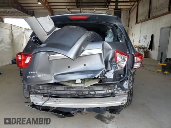 2018 Nissan Pathfinder SV with VIN 5N1DR2MN2JC631725, listed as a Copart auction lot 81073065 with 118,208 mi miles and Salvage title. Bid and sale history available at DreamBid. Image 6.