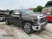 2020 Toyota Tundra Platinum с VIN 5TFGY5F19LX263409, выставлен на аукционе Copart как лот 71579134 с пробегом 83 744 миль миль и На запчасти • Non repairable. История ставок и продаж доступна на DreamBid. Изображение 4.