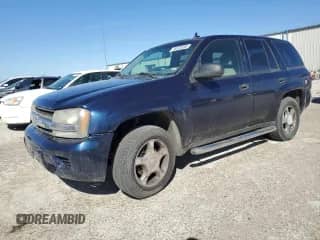 2007 Chevrolet TrailBlazer LS с VIN 1GNDS13S772200233, выставлен на аукционе Copart как лот 49330895 с пробегом 183 963 миль миль и Чистый • Clean title. История ставок и продаж доступна на DreamBid. Изображение 1.