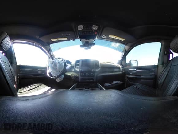 2022 Ram 1500 Big Horn z VIN 1C6RREBG2NN122445, wystawiony jako IAAI lot #42074069 z przebiegiem 83 505 mil mil oraz . Historia ofert i sprzedaży dostępna na DreamBid. Obrazek 17.