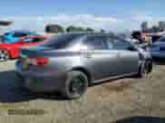 2011 Toyota Corolla S z VIN 2T1BU4EE3BC635067, wystawiony jako Copart lot #86835045 z przebiegiem Nie podano mil oraz Szkoda całkowita • Salvage title. Historia ofert i sprzedaży dostępna na DreamBid. Obrazek 3.