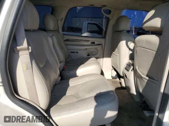 2005 Cadillac Escalade with VIN 1GYEK63N65R147298, listed as a Copart auction lot 72037635 with 213,471 mi miles and Salvage title. Bid and sale history available at DreamBid. Image 11.