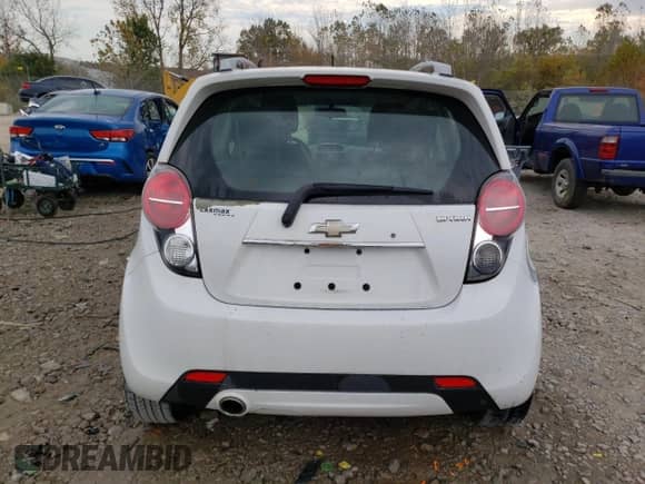 2015 Chevrolet Spark LT z VIN KL8CF6S98FC766780, wystawiony jako Copart lot #77687554 z przebiegiem 59 092 mil mil oraz Szkoda całkowita • Salvage title. Historia ofert i sprzedaży dostępna na DreamBid. Obrazek 6.