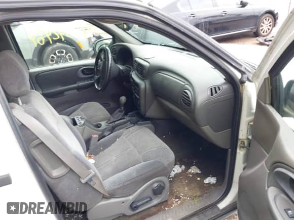 2003 Chevrolet TrailBlazer EXT LT с VIN 1GNET16S836202203, выставлен на аукционе IAAI как лот 42342464 с пробегом 213 714 миль миль и . История ставок и продаж доступна на DreamBid. Изображение 5.