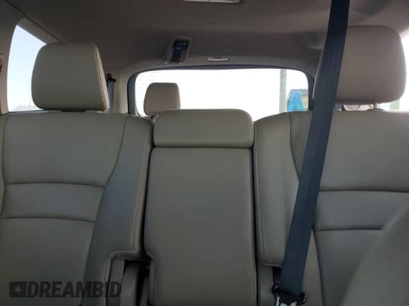 2021 Honda Pilot Touring 8-Passenger z VIN 5FNYF5H96MB011738, wystawiony jako Copart lot #68089255 z przebiegiem 126 655 mil mil oraz Szkoda całkowita • Salvage title. Historia ofert i sprzedaży dostępna na DreamBid. Obrazek 10.