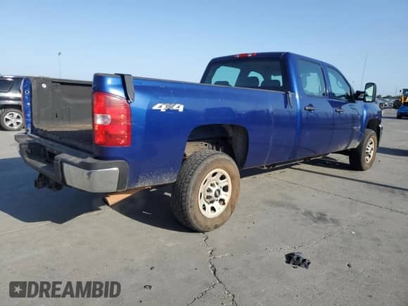 2013 Chevrolet Silverado 3500HD Work Truck с VIN 1GC4KZCG6DF231156, выставлен на аукционе Copart как лот 59614215 с пробегом 69 400 миль миль и Списание • Salvage title. История ставок и продаж доступна на DreamBid. Изображение 3.
