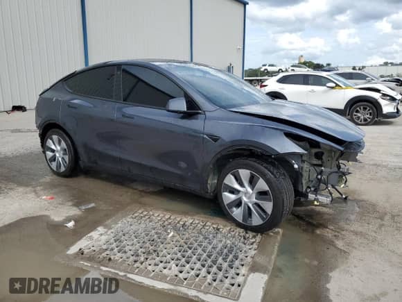2023 Tesla Model Y Long Range with VIN 7SAYGDEE1PA037239, listed as a Copart auction lot 70478034 with Not provided miles and Salvage title. Bid and sale history available at DreamBid. Image 4.