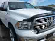 2018 Ram 1500 Big Horn z VIN 1C6RR7LT8JS253530, wystawiony jako Copart lot #82095465 z przebiegiem 93 107 mil mil oraz Czysty tytuł • Clean title. Historia ofert i sprzedaży dostępna na DreamBid. Obrazek 13.