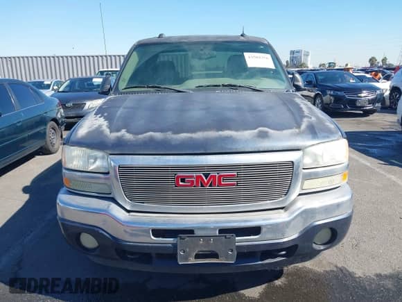 2005 GMC Sierra 1500 SLE с VIN 2GTEK13T951289077, выставлен на аукционе IAAI как лот 43502356 с пробегом 152 387 миль миль и . История ставок и продаж доступна на DreamBid. Изображение 12.