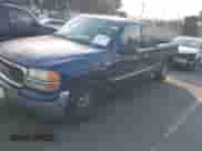 2002 GMC Sierra 1500 SLE с VIN 2GTEC19T521149253, выставлен на аукционе IAAI как лот 41470305 с пробегом 251 575 миль миль и . История ставок и продаж доступна на DreamBid. Изображение 2.