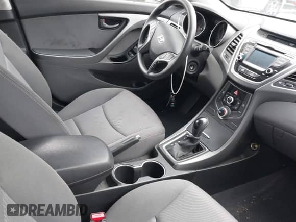 2015 Hyundai Elantra SE z VIN KMHDH4AE2FU224525, wystawiony jako IAAI lot #43405256 z przebiegiem 126 222 mil mil oraz . Historia ofert i sprzedaży dostępna na DreamBid. Obrazek 5.