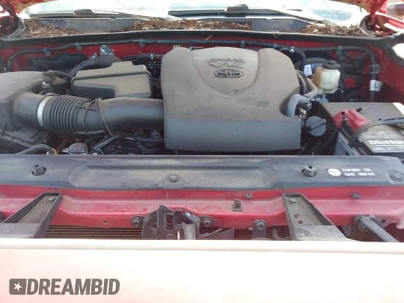 2018 Toyota Tacoma SR5 с VIN 3TMBZ5DN4JM013611, выставлен на аукционе IAAI как лот 42851616 с пробегом 78 104 миль миль и . История ставок и продаж доступна на DreamBid. Изображение 10.