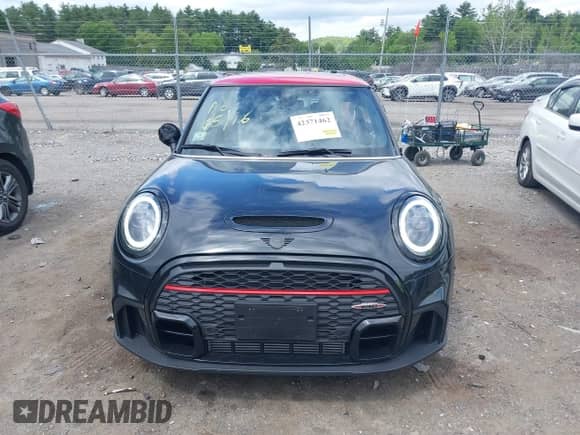 2023 MINI Hardtop John Cooper Works with VIN WMW73DH08P2T28604, listed as a IAAI auction lot 42371462 with 9,044 mi miles and . Bid and sale history available at DreamBid. Image 13.