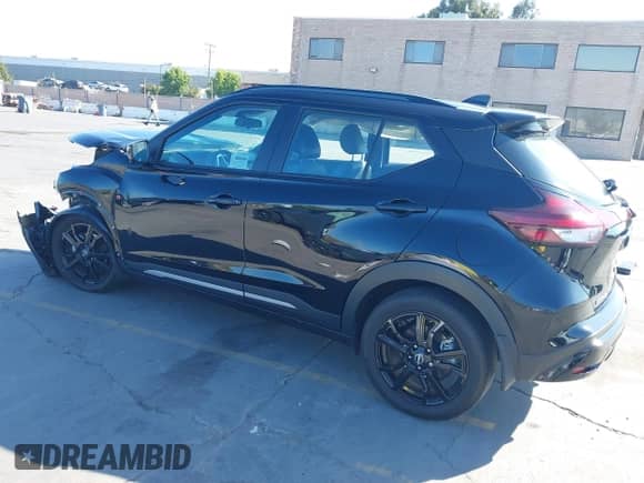 2023 Nissan Kicks SR with VIN 3N1CP5DV8PL536447, listed as a IAAI auction lot 42885383 with 18,763 mi miles and . Bid and sale history available at DreamBid. Image 3.