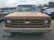 1977 Chevrolet Suburban с VIN CCL167F144344, выставлен на аукционе Copart как лот 78394504 с пробегом 73 322 миль миль и Списание • Salvage title. История ставок и продаж доступна на DreamBid. Изображение 5.